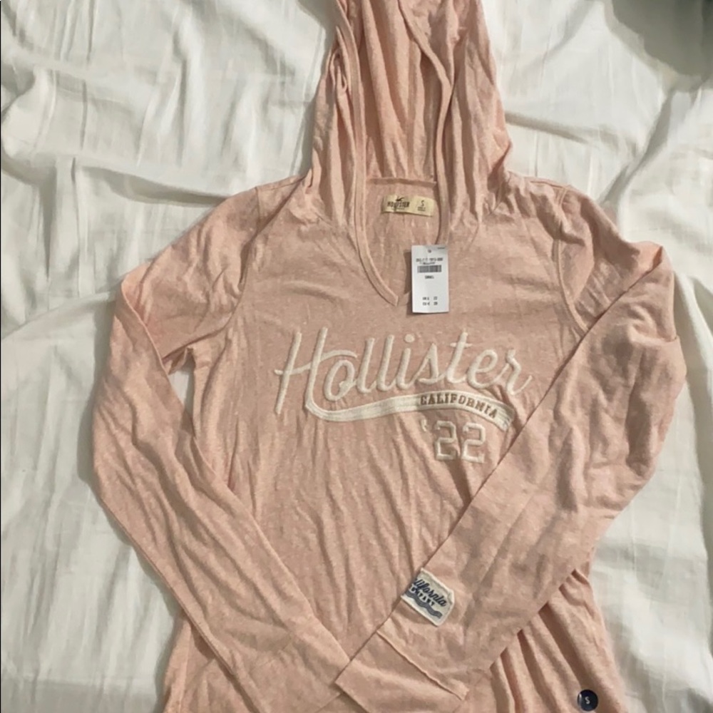 New Lightweight Hollister Hoodie with tags.